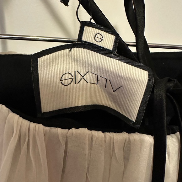 Alexis Dolci mini Dress. $625 retail. Black with ruffle detail on the bust. - Picture 8 of 11